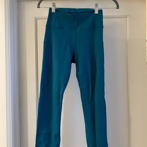 Lululemon 25” in movement teal leggings